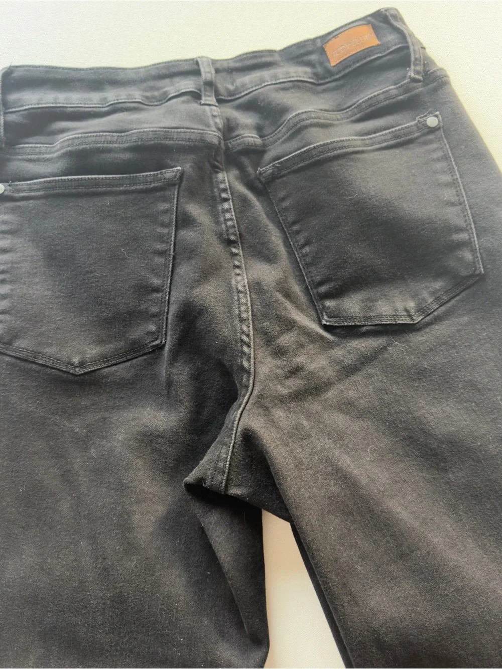 EUC Women's Judy Blue Los Angeles Black Straight Leg Jeans Size 16W/30" Inseam - Picture 10 of 11